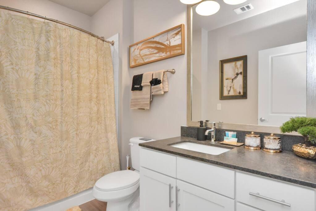 The Golden Treasure Near Kemah Boardwalk! Apartment Exterior foto